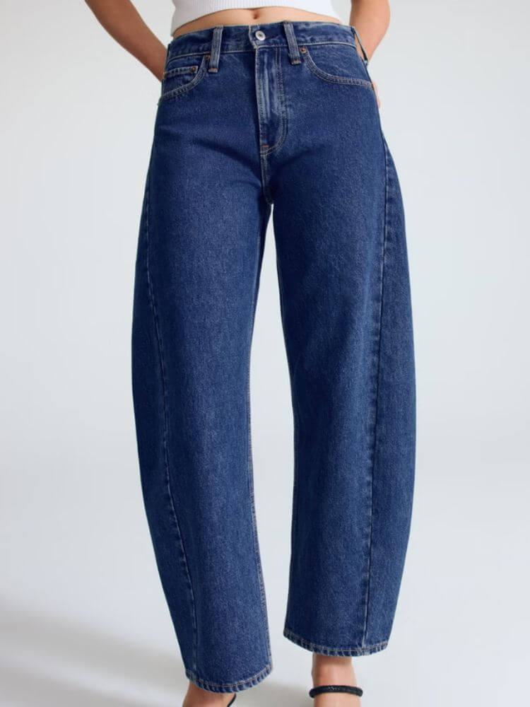 Mid Rise Barrel Jean
