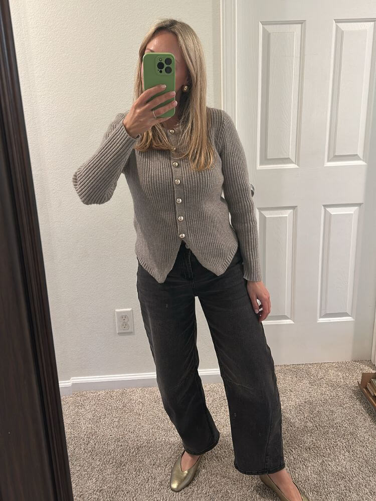 petite barrel jean Alina Orozco