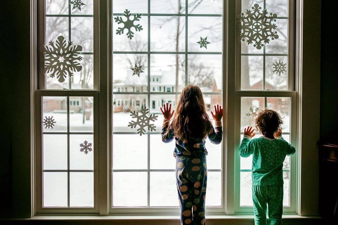 I Didn’t Celebrate Christmas Growing Up—Here’s How My Family Found Our Own Holiday Magic