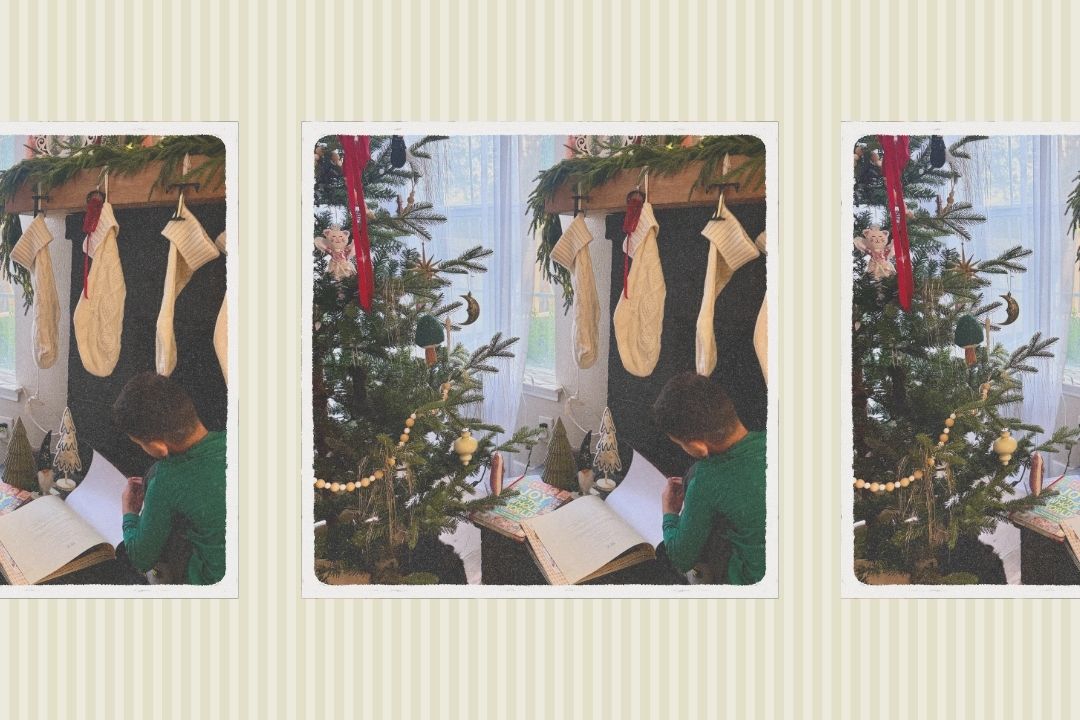 Bringing Back a ’90s Christmas: Our Nostalgic Holiday Reading List