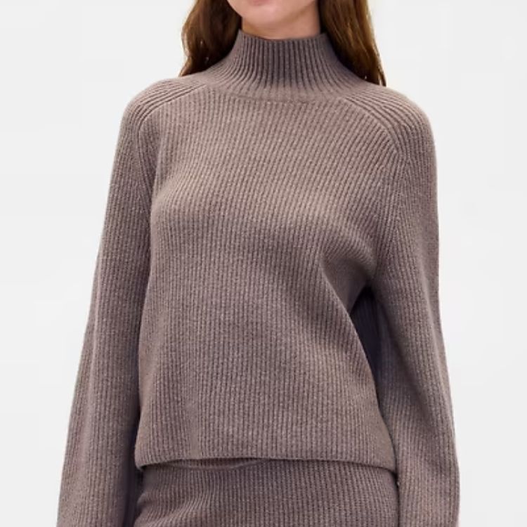 CashSoft Turtleneck Sweater