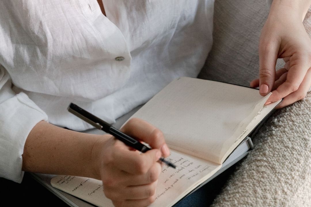 This ‘Time Use Challenge’ Helped My Husband Finally See My Invisible Labor