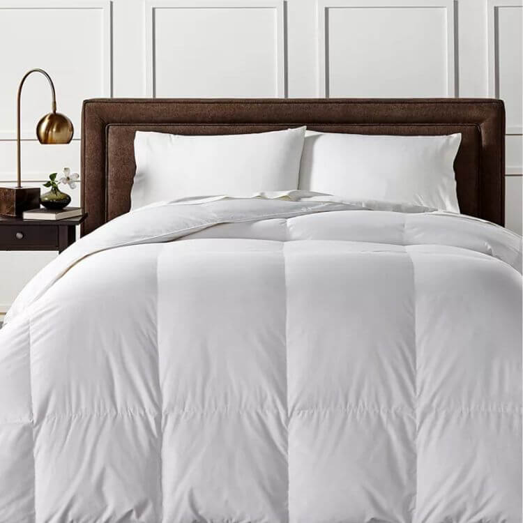 White Down Heavyweight Comforter