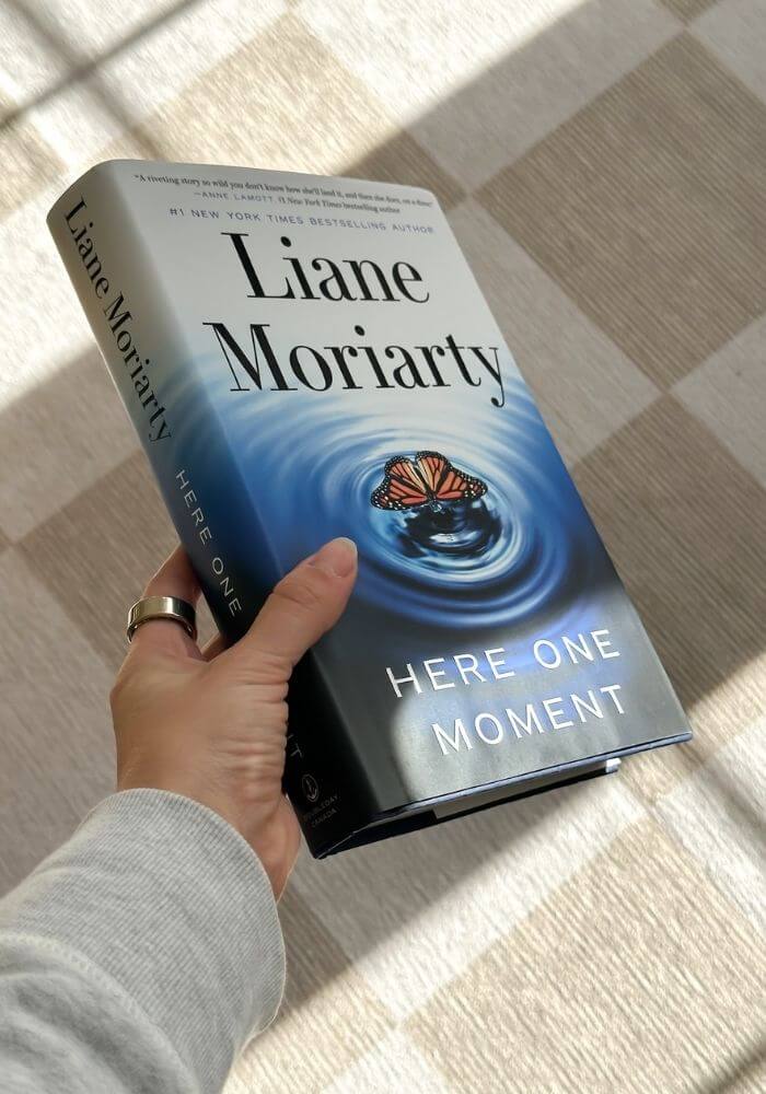 liane moriarty here one moment book
