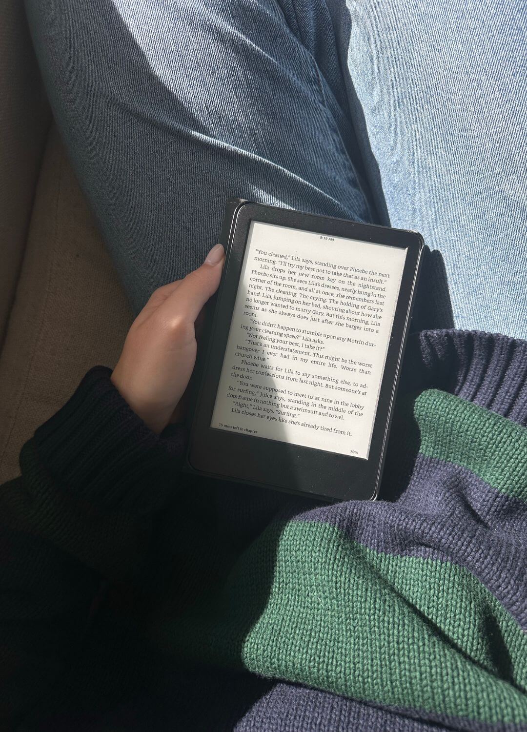 girl reading on kindle