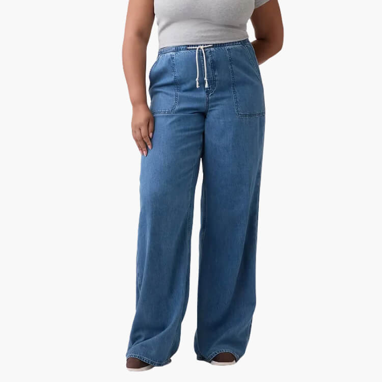 Mid Rise Pull-On Wide-Leg Jeans