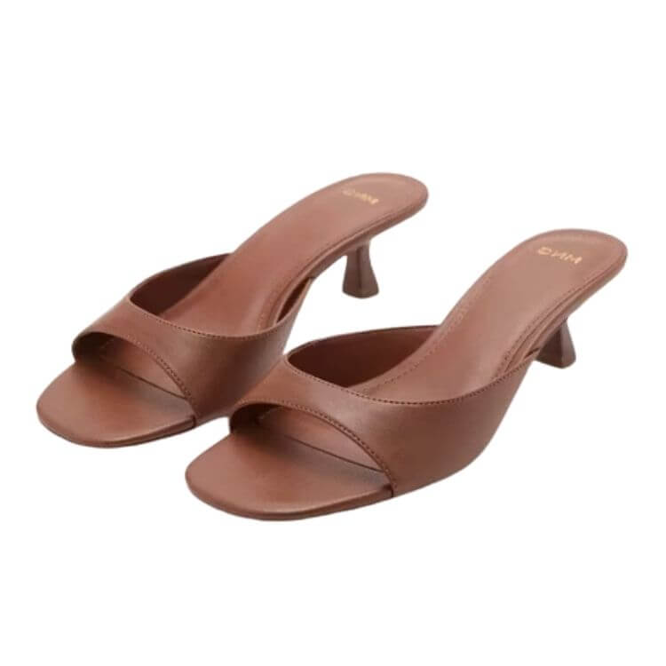 kitten heels