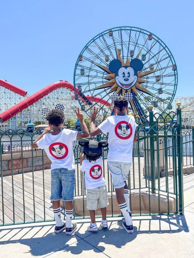 disneyland vs disney world for families
