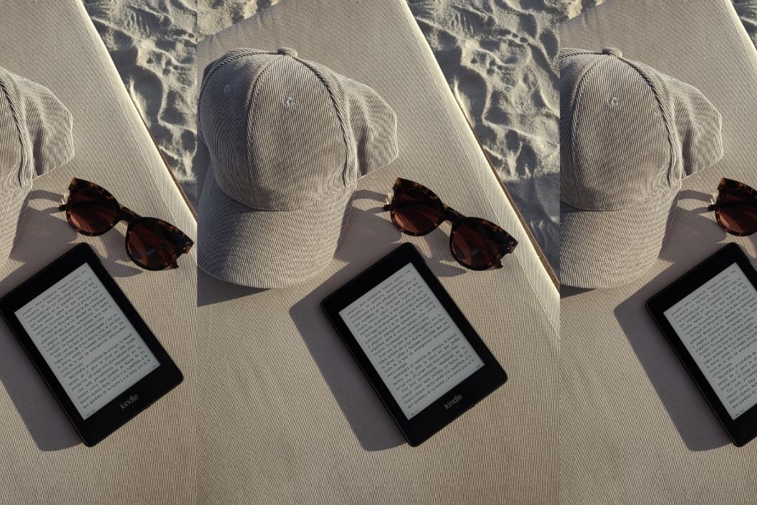 Traveling Soon? The Perfect Books to Pack for Your Last Summer Getaway