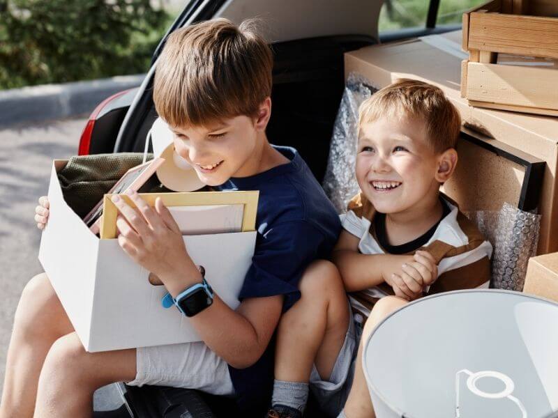 moving with kids