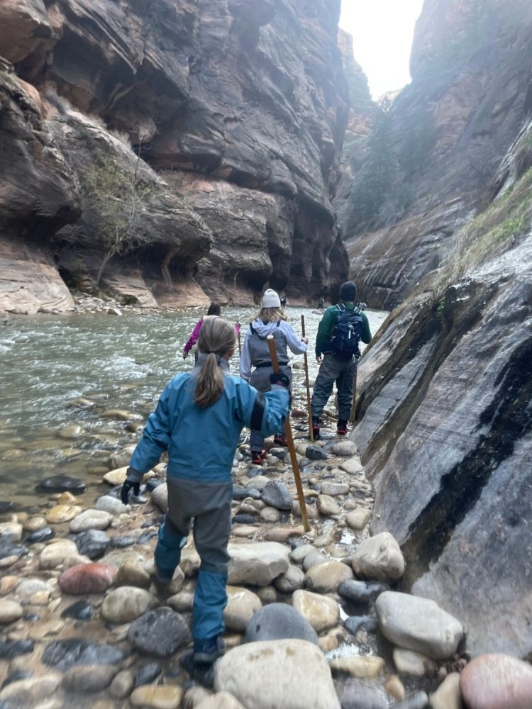 the narrows with kids zion national park