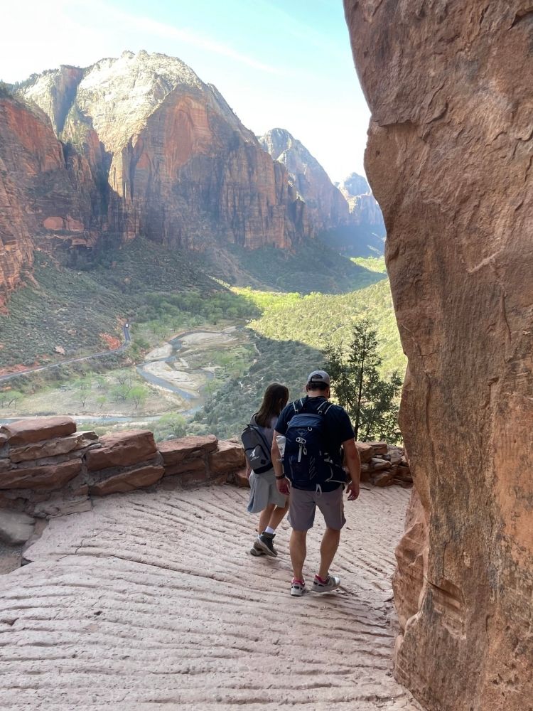 Scouts landing hike