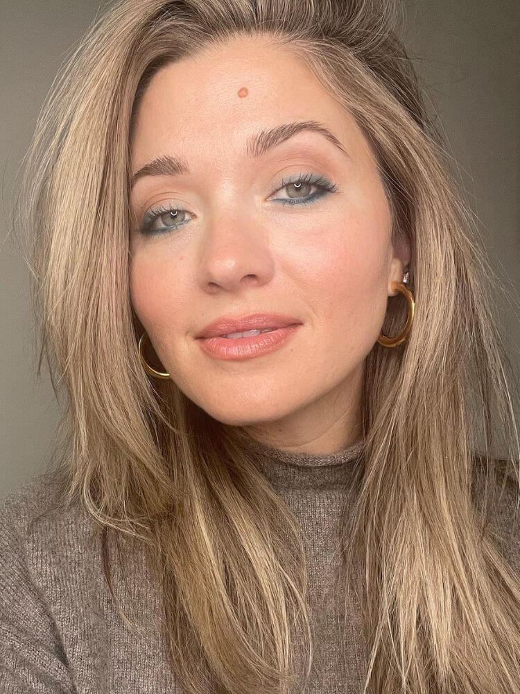 Makeup artist brianne parks