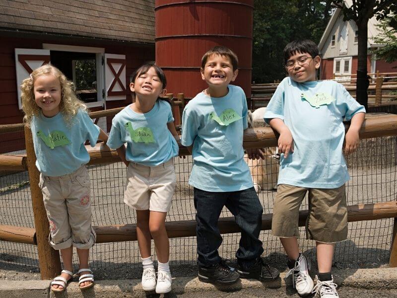 kids at a field trip
