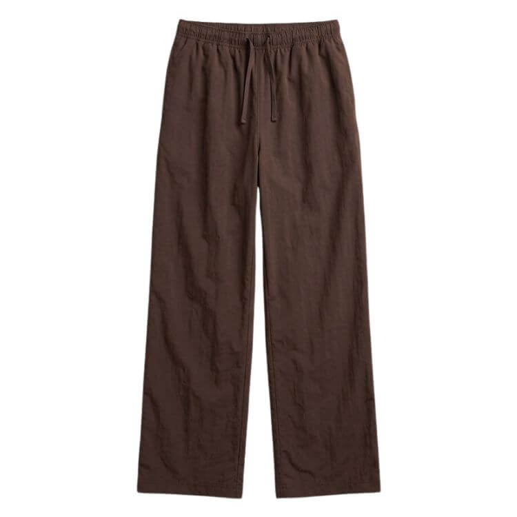 cargo barrel pants fall capusle wardrobe