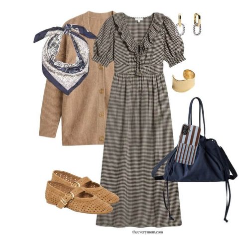 fall capsule style for moms