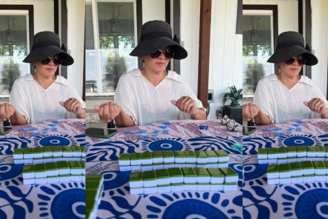 mom playing mahjong
