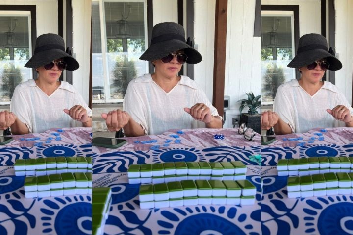 mom playing mahjong