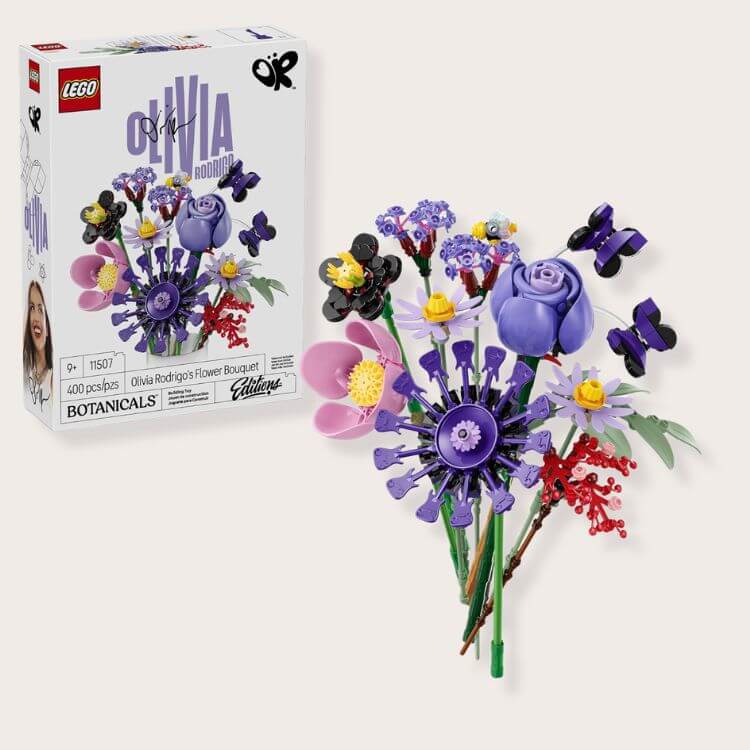 Olivia Rodrigo's Flower Bouquet