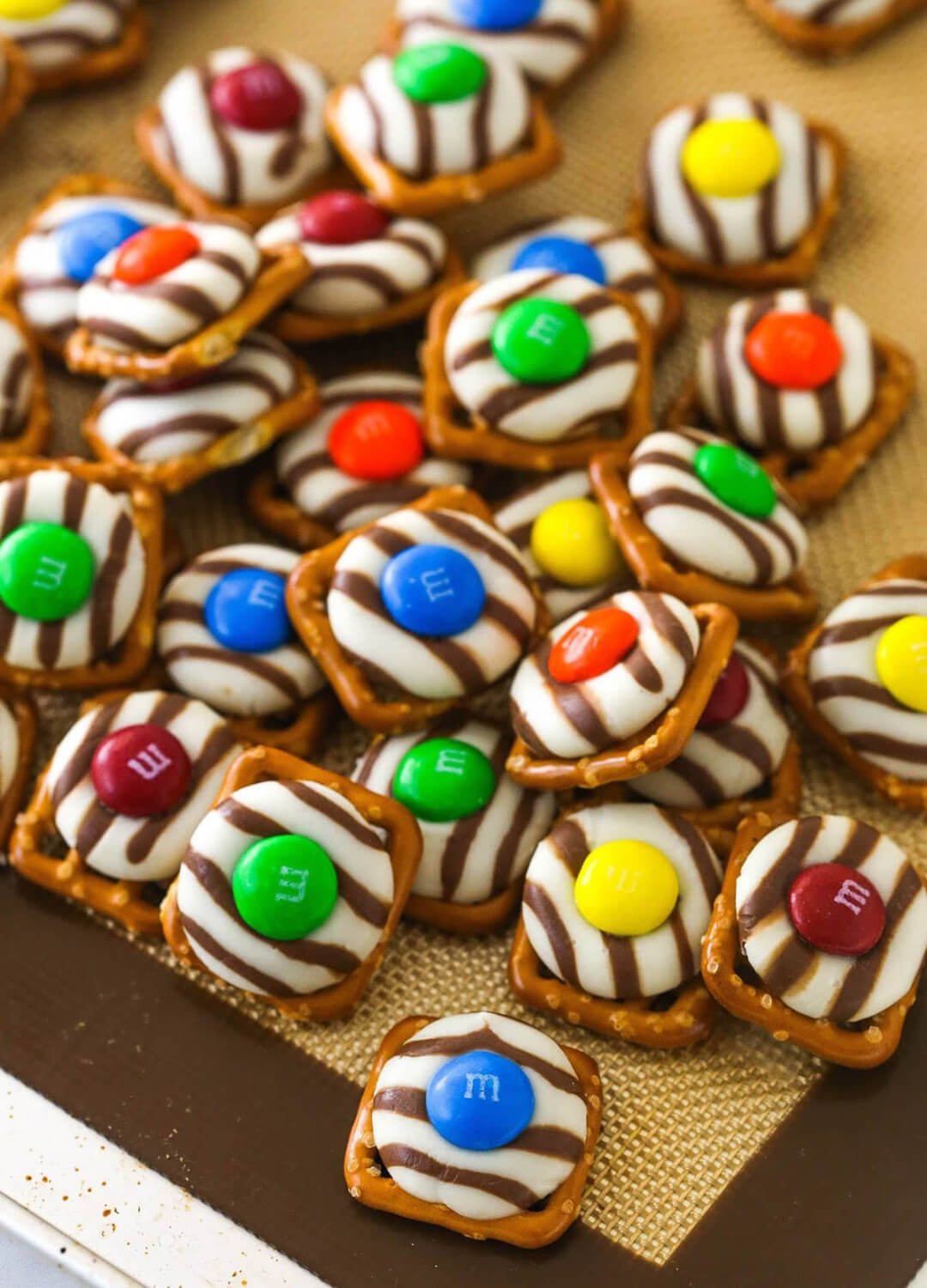 pretzel m&m hugs leftover halloween candy recipes