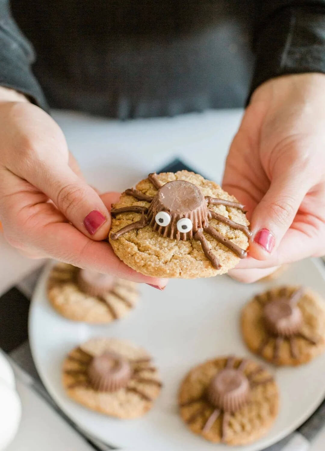 halloween spider cookies leftover halloween candy recipes